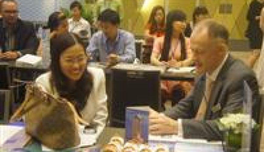 Khách Âu, có thấy đâu!