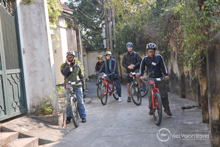 1 Day Dong Ngac Cultural Village