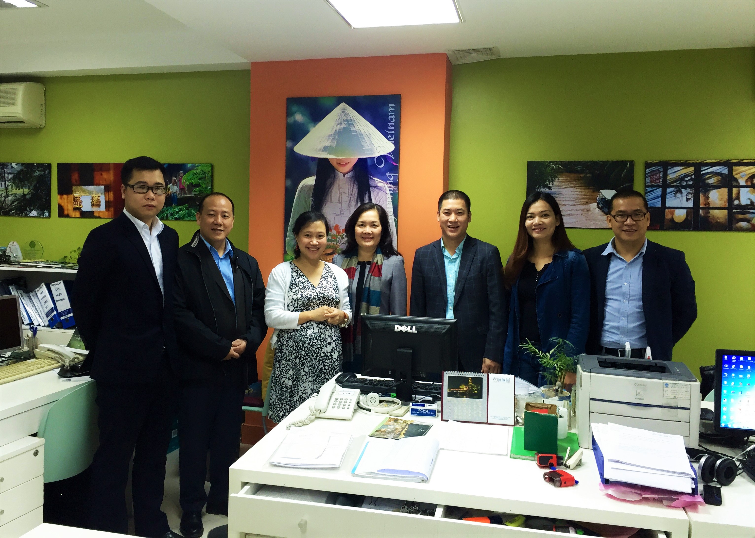 Tọa đàm &amp;amp;quot;Liên kết giữa nhà trường và doanh nghiệp&amp;amp;quot;