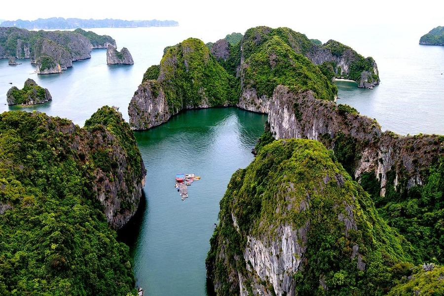 Vietnam tour packages